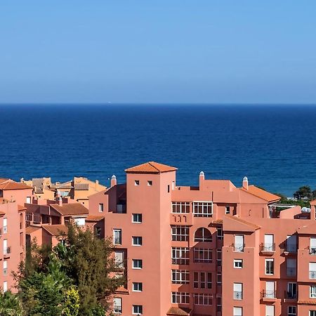 Los Hidalgos Penthouse Манилва Екстериор снимка